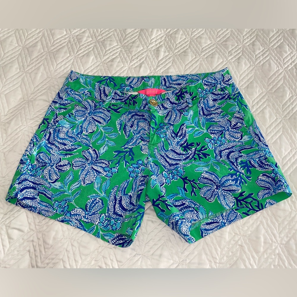 Lilly Pulitzer stretch Callahan Cabana Green, Keepin it Reel Shorts 0